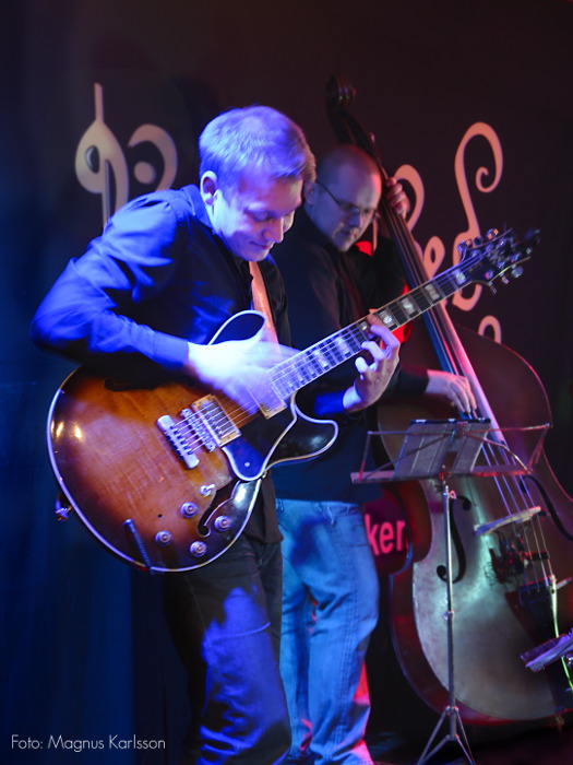  Tobias Grim Trio med Karolina Vucidolac